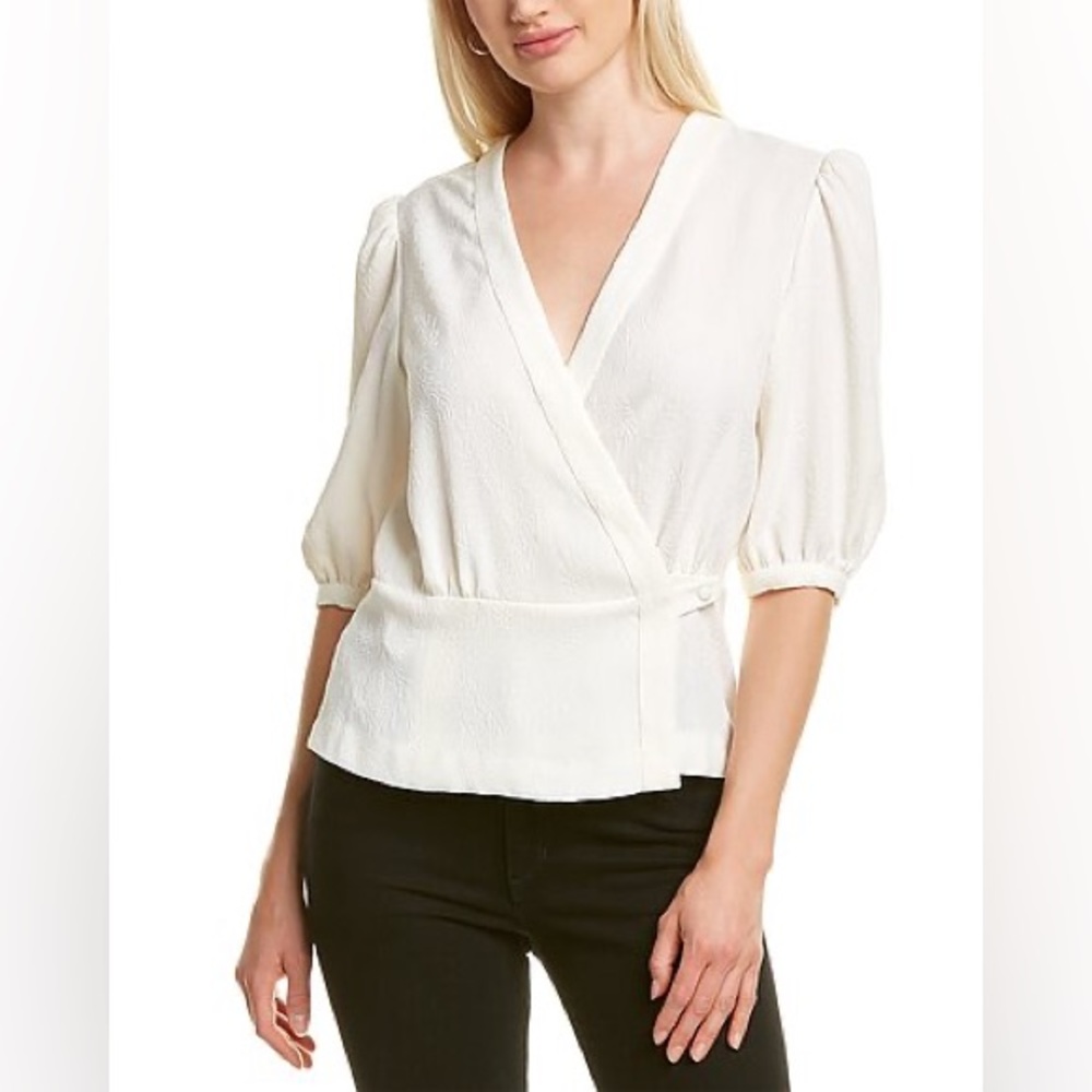 BGBGMaxAzria wrap top in off white paisley print L NWT